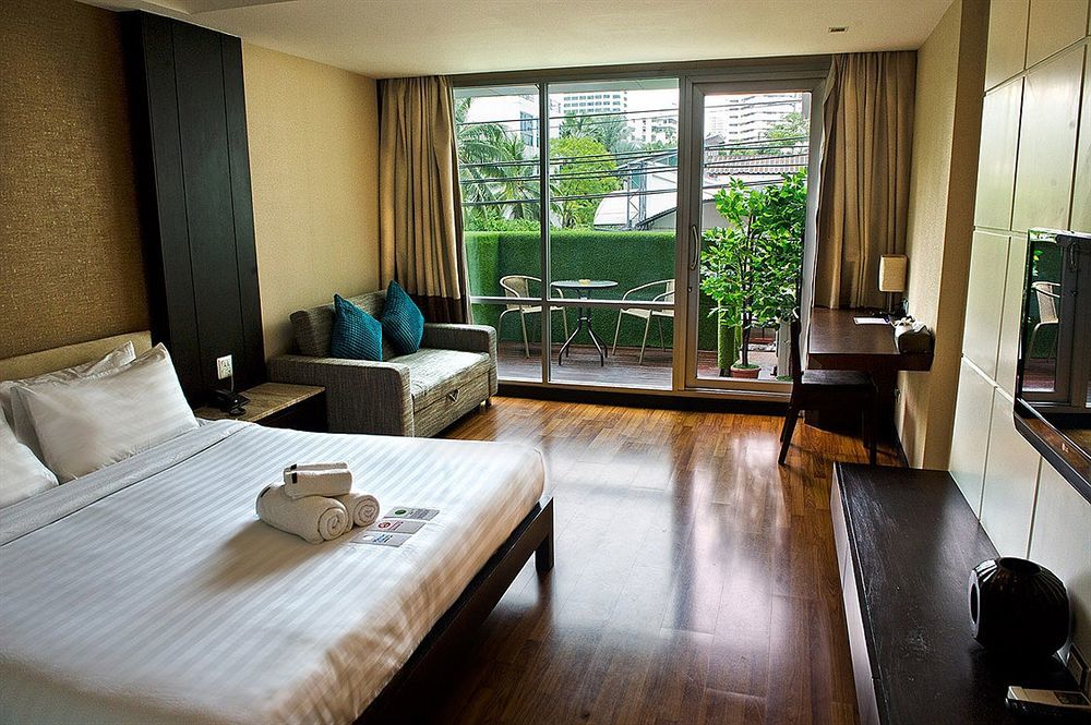 Vacio Suite Bangkok Exteriör bild