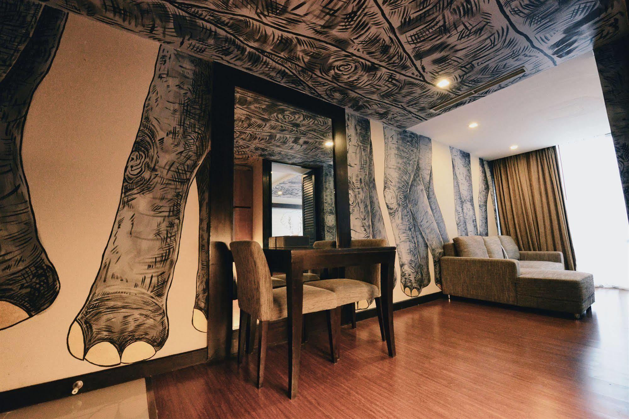Vacio Suite Bangkok Exteriör bild