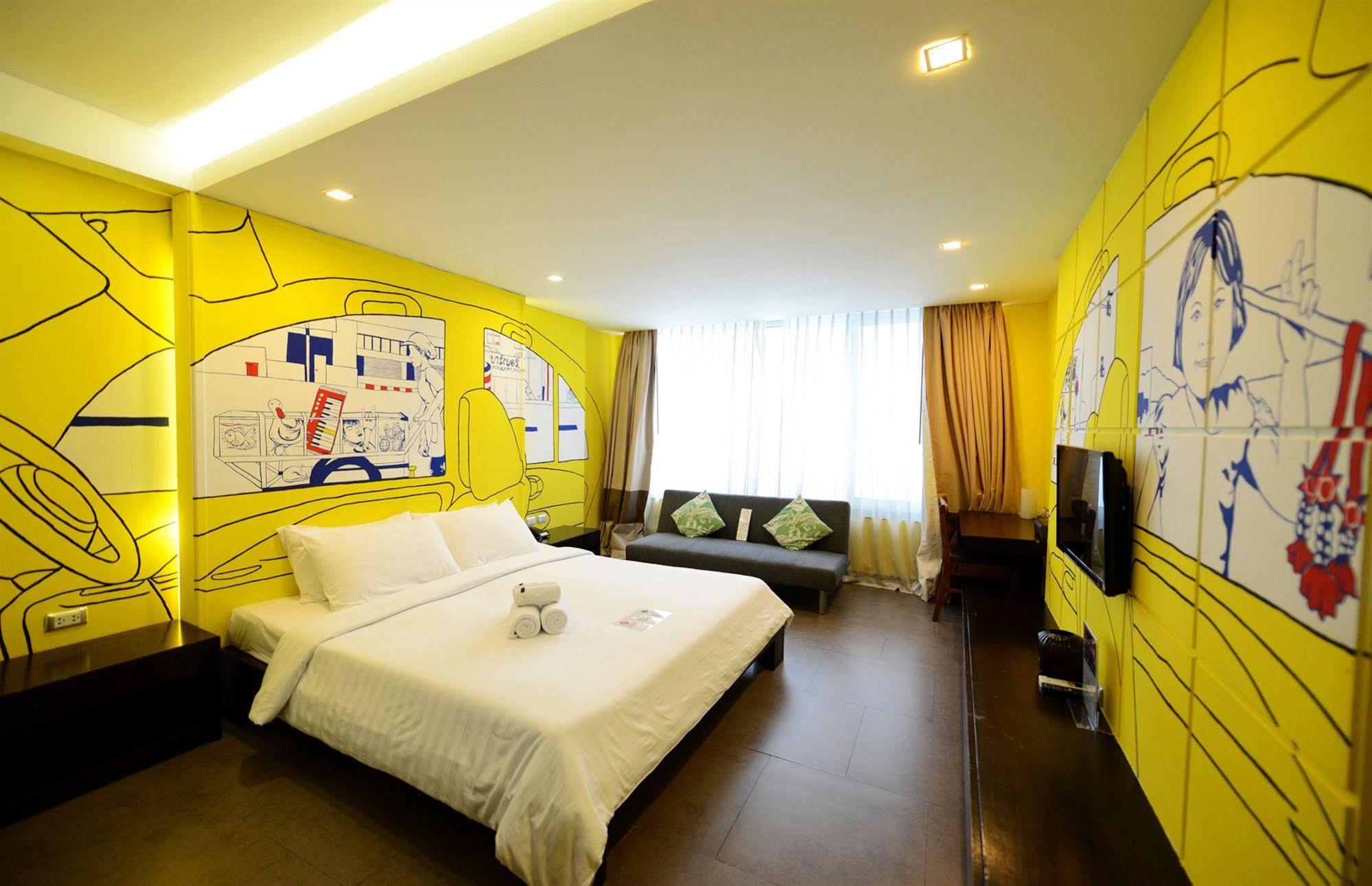 Vacio Suite Bangkok Exteriör bild